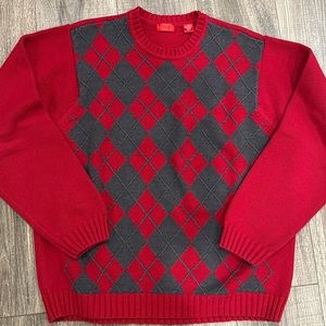 Men’s Izod sweater.